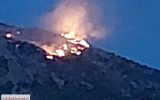بعد از دو روز آتش سوزی کوه نیر سرفاریاب /خبری از مسئولان نیست/پیگیری از طریق تماس با مردم محلی /آقای استاندار جنگل های کوه نیر در حال نابودیست