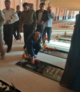 ادای احترام فرماندارجدید کهگیلویه  به مقام شامخ شهدای شهرستان