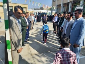 زنگ مهر و مقاومت در مدارس سرفاریاب طنین اندازشد(تصاویر)