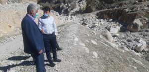 بازدید فرماندار چرام  از جاده اب حیات  و محل تخریب پل ورودی روستا پای بست