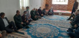 به مناسبت دومین سالگرد شهید حاج قاسم سلیمانی دیدار فرماندار چرام  با دو  خانواده معظم شهدای سرفاریابی