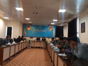 برگزاری نشست فوق العاده ستاد مدیریت بحران چرام‌ و بازدید از مناطق سیل زده/توزیع بسته های حمایتی عدالت رعایت شود  دکتر توفیقیان گفت: برای تسریع در امدادرسانی یک  فروند بالگرد در راه منطقه سیل زده است