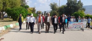 شبکه بهداشت و هیات همگانی چرام برگزار کرد همایش پیاده روی به مناسبت هفته سلامت