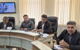 جلسه شورای برداشت محصولات کشاورزی شهرستان کهگیلویه امروز با حضور فرماندار، معاون فرماندار، مدیران استانی و شهرستانی در سالن جلسات فرمانداری برگزار و بر لزوم هماهنگی بین دستگاه‌ها، تسریع در خرید گندم و رفع موانع پیش‌روی کشاورزان تأکید شد