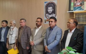 به مناسبت روز معلم: معلمان خبرنگار که در قاب رسانه، حقیقت را فریاد می‌زنند